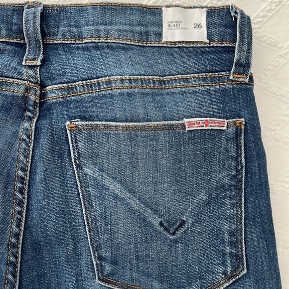 Hudson Blaire high rise super skinny frayed ankle jeans. - Picture 5 of 5